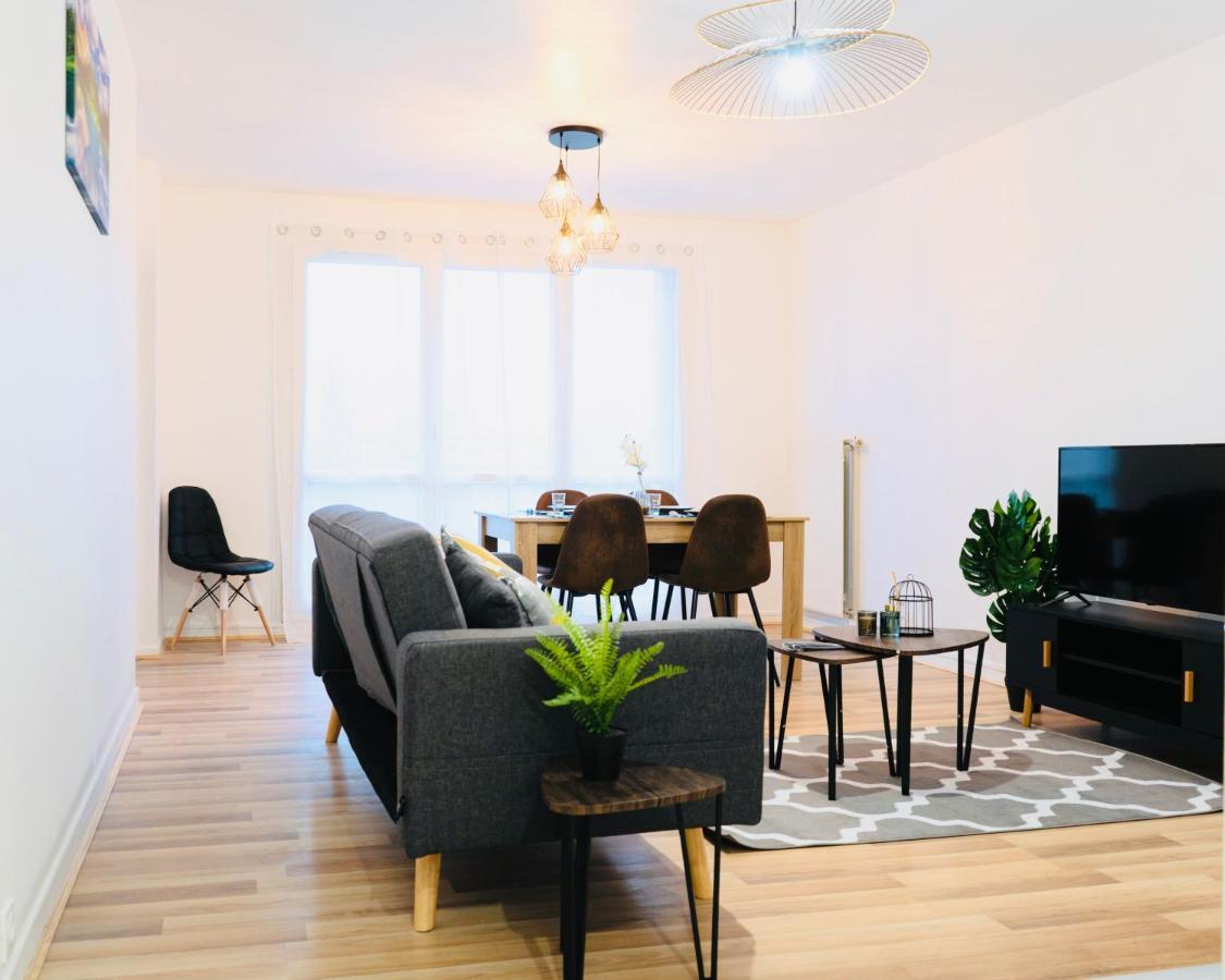 Bella Luna Ii: Elegant Center With Free Parking Apartment *