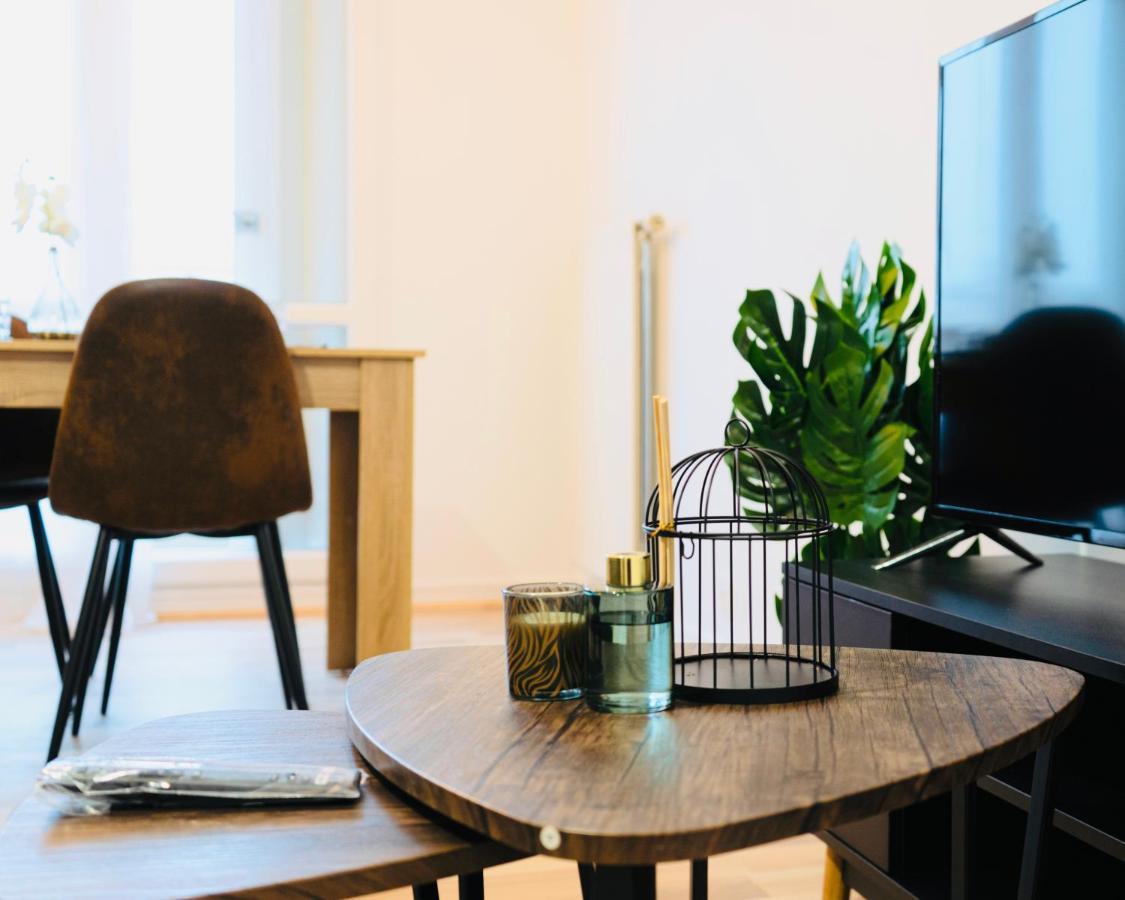 Apartment Bella Luna Ii: Elegant Center With Free Parking Troyes